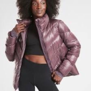 Athleta Lofty Down Jacket Size Medium Volcanic Violet Warm Winter Puffer Coat